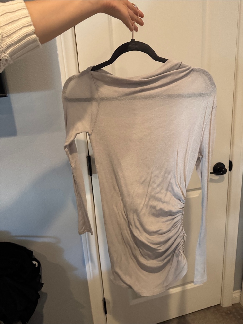 Express Light Beige Long Sleeve Ruched-Side Top